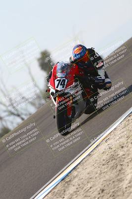 media/Nov-02-2025-Lets Ride (Sun) [[f7a3caa734]]/C Group/1140am (Turn 2 Inside)/